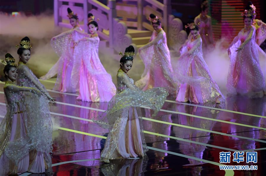 (文化)(7)甘肃纪念经典舞剧《丝路花雨》创演40周年