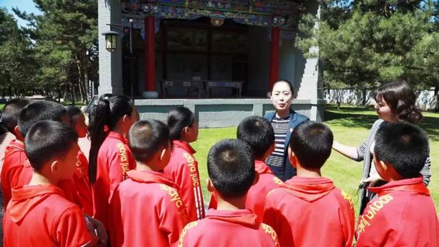 “弘扬南梁精神 传承红色基因”革命文物公开课走进南梁革命纪念馆