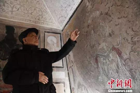 敦煌石窟科技保护开拓者：路途多荆棘 不挫精气神