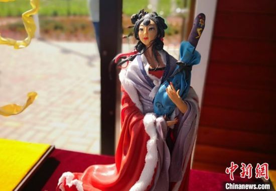 图为面塑作品。 刘玉桃 摄 图为面塑作品。 刘玉桃 摄