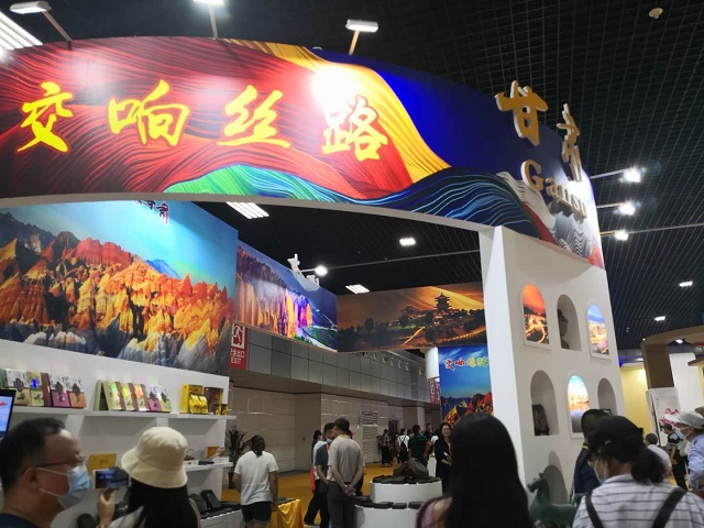 141708092l2r.jpg