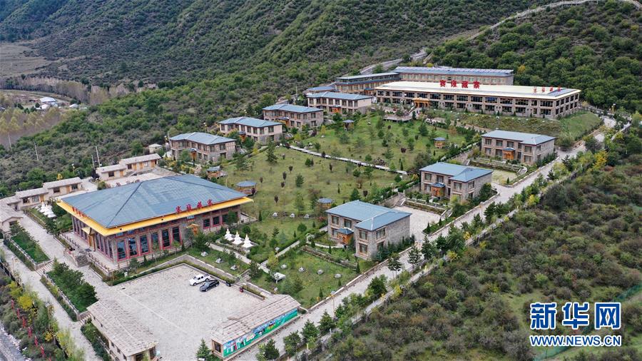 (全面建成小康社会“百城千县万村调研行”)(5)甘肃甘南:全域旅游助小康村加速发展
