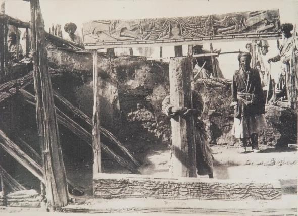 斯坦因发掘的尼雅遗址屋宅 点击进入下一页