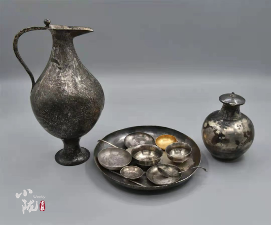 慕容智墓出土金银餐饮器具