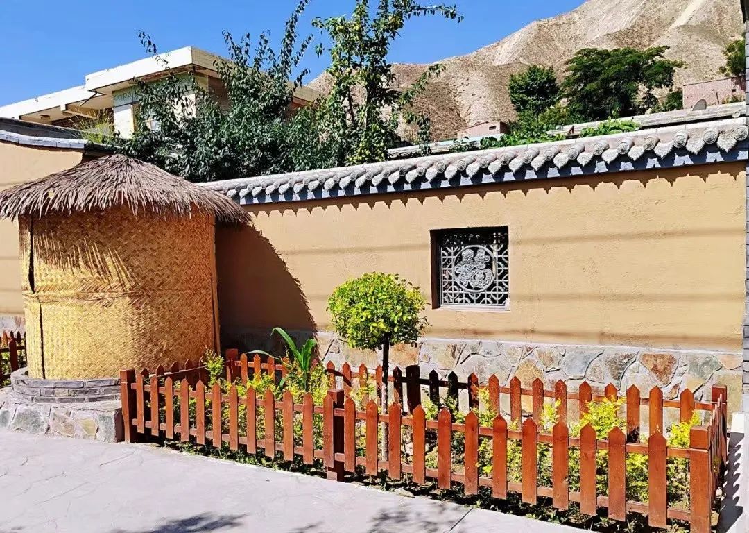 金秋时节遇见西峡口