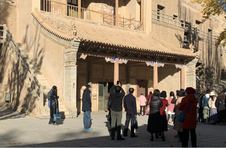 文旅新探丨虚实之间：古老敦煌的数字新体验