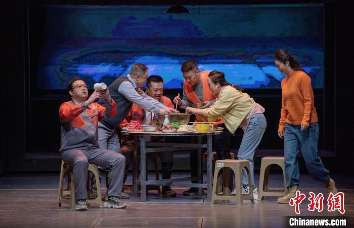 图为歌剧演绎现场。 甘肃省歌剧院供图 图为歌剧演绎现场。 甘肃省歌剧院供图