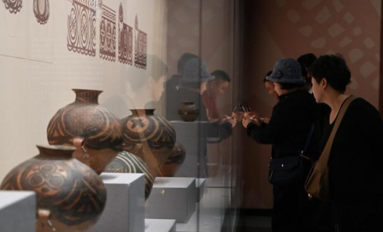 “灼灼其华——甘肃彩陶文化展”亮相内蒙古博物院