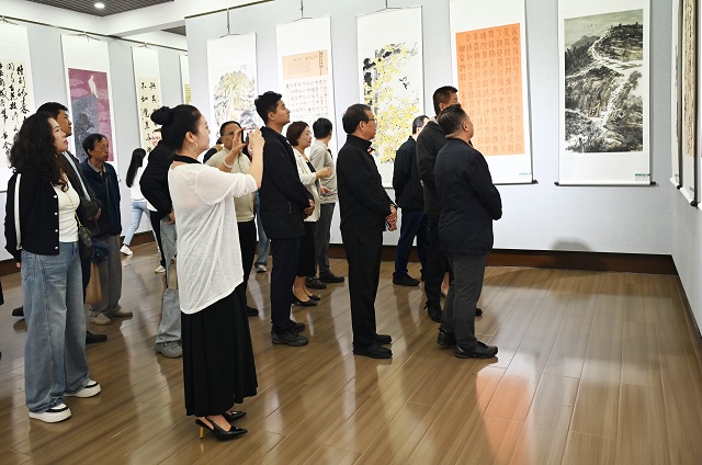 “秦风陇韵·书画同源”陕西甘肃四市书画联展在天水开展