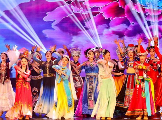 陇拍客丨2026张掖市区春节联欢晚会呈现精美视觉盛宴