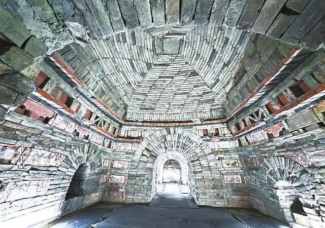 文物+科技：让丝路砖壁画“活”起来