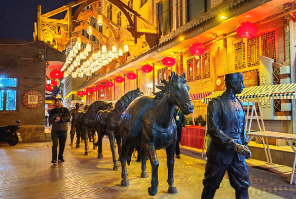 “河”处相逢丨临夏八坊十三巷的蝶变之路：从“城中村”到文化旅游新地标