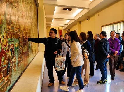 金秋赏丝路 敦煌文旅活力十足