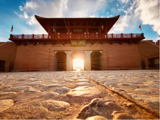 阳关玉门关 丝绸之路上的文化符号